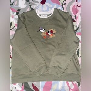 Green vintage sweater from tradition country collection